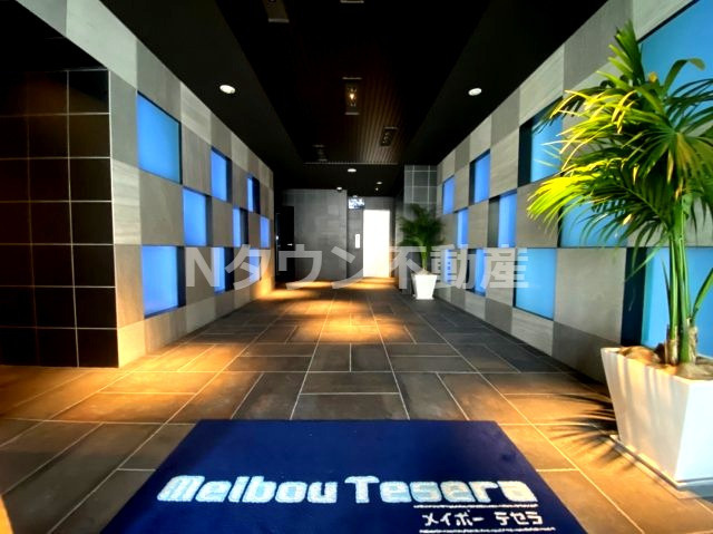 【エントランス】 | メイボーテセラ | 建物の内部です
