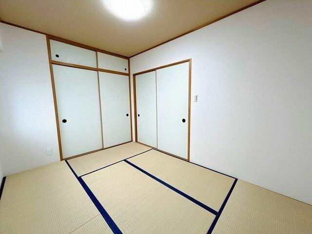 中古マンション・仲介手数料半額）モアグレース枠杁　８０２の和室