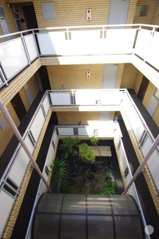 【庭】ライオンズマンション原宿