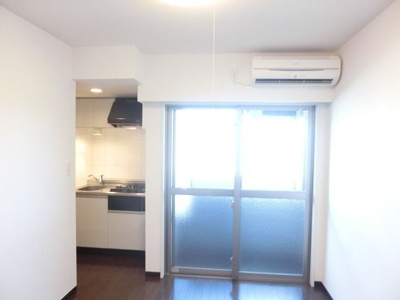 【居間・リビング】 | アランシア方南町