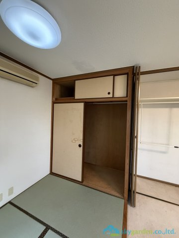 厚木市長谷　中古戸建の収納