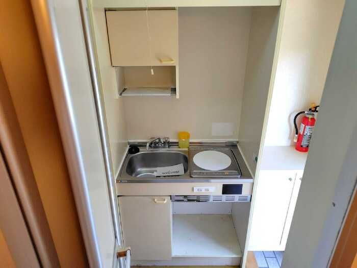 八王子市子安町１丁目のアパートのキッチン