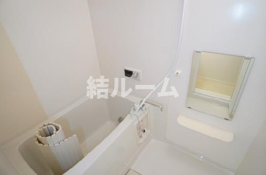 豊島区雑司が谷１丁目のアパートの浴室
