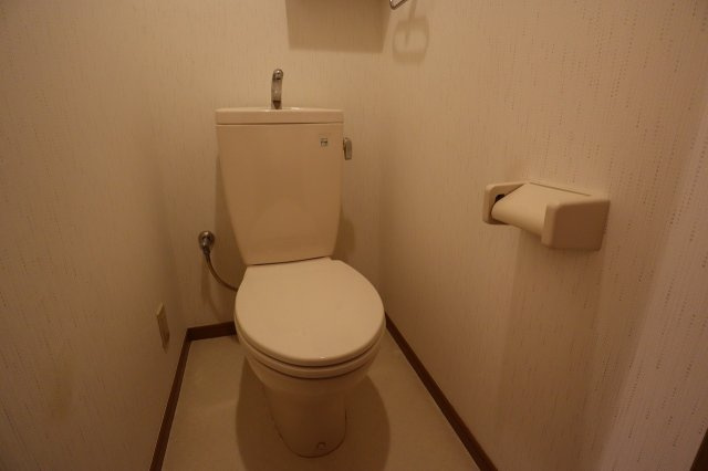 シェリールのトイレ|清潔感のあるトイレです