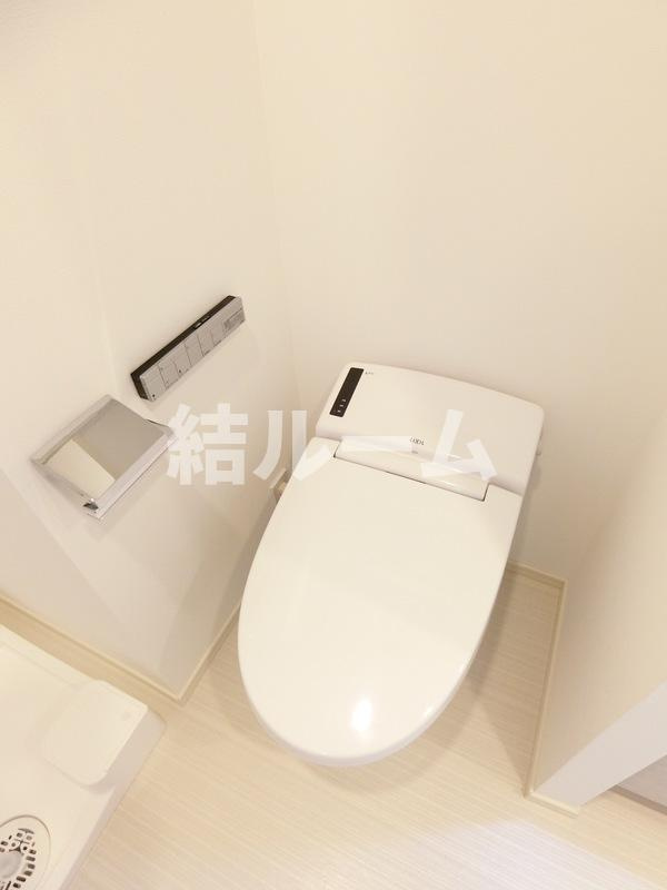 練馬区平和台２丁目の賃貸マンションのトイレ