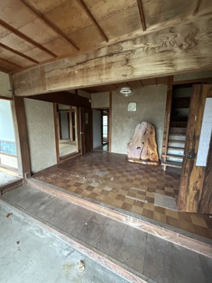 【玄関】 | 鳥取市本高中古戸建て