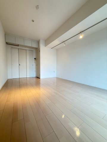 【居間・リビング】 | SERENiTE本町エコート