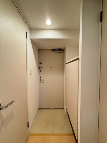 【玄関】 | SERENiTE本町エコート