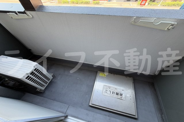 クレストカーサ大今里のバルコニー|開放的で明るい空間を演出してくれるバルコニーです
