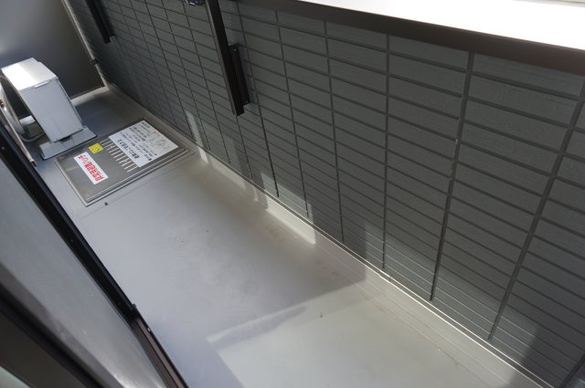 D-ROOM中小阪のバルコニー