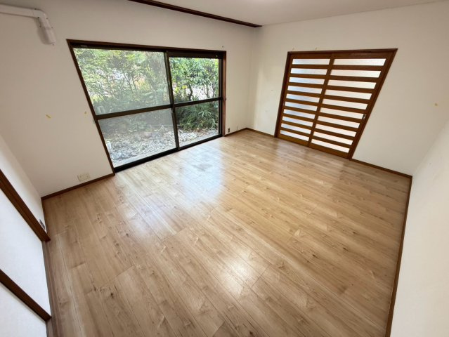 【居間・リビング】 | 市原市桜台4丁目戸建