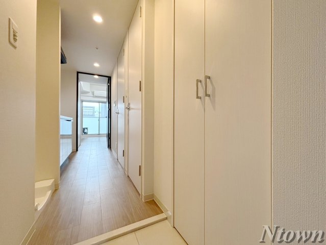 【玄関】 | ディアレイシャス浅間町Ⅲ | 明るい玄関です