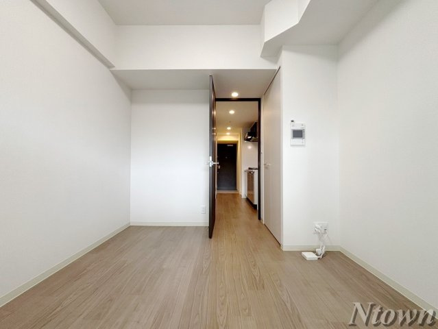 【居間・リビング】 | ディアレイシャス浅間町Ⅲ | 使いやすい居間です