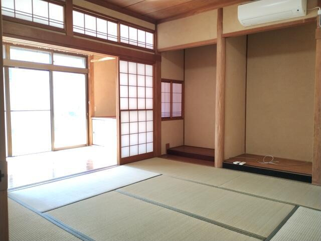 中古戸建て）奥町の中古住宅の和室|１Ｆ南側居室　その①