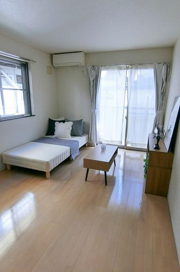【居間・リビング】 | ルーデンス阿佐ヶ谷 | 洋室約7.5帖
調度品、小物は含まれません。