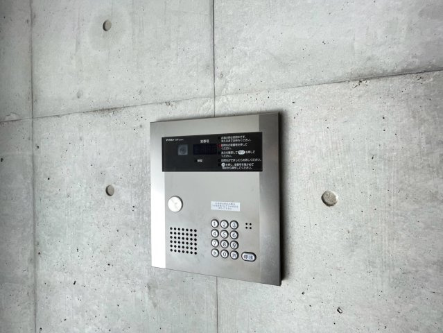 ecru　デザイナーズ　オートロック　宅配BOXのセキュリティ