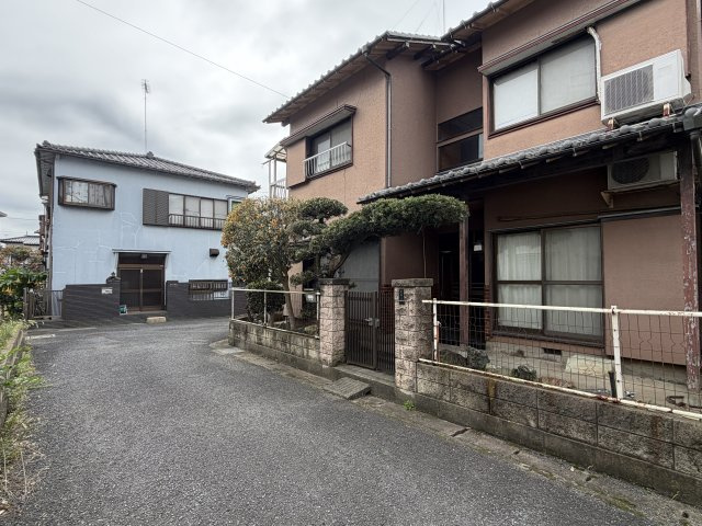【前面道路含む現地写真】 | 幸手市東1丁目　中古戸建