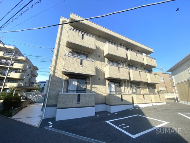 サンベルテ菅沼Ⅰの外観|バルコニー側外観です☆彡