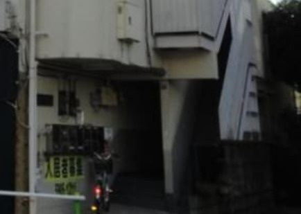 ＷＩＮ　ＢＵＩＬのエントランス