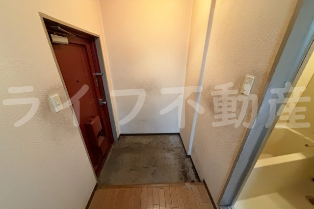 ロイヤル神路Iの玄関|毎日通る玄関はこちらです