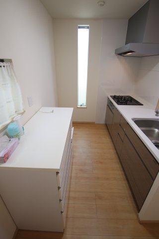 【その他】 | 半田2丁目戸建 | キッチンスペース