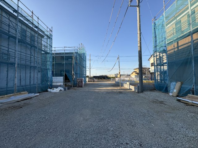 野田市谷津3期　新築戸建　6号棟の前面道路含む現地写真
