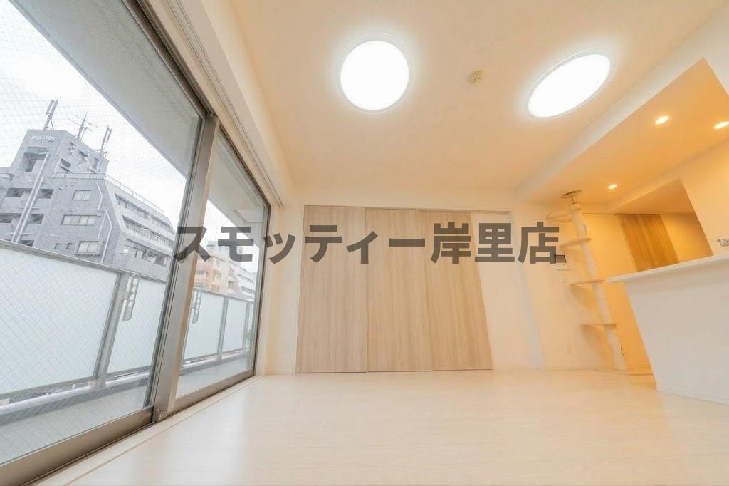 プレージア住之江公園エアパレスの居間・リビング