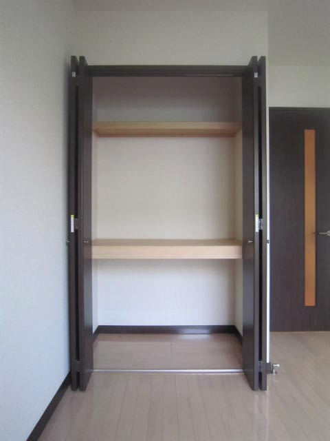 ブルーシャトーの収納|他号室の参考写真