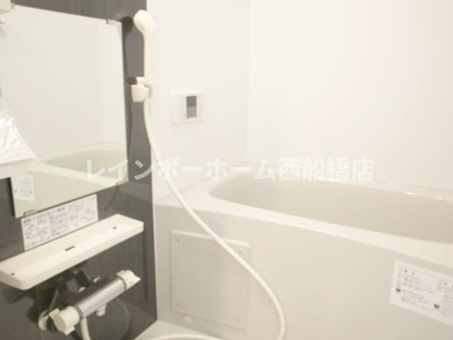 ソレイユ八千代台の浴室