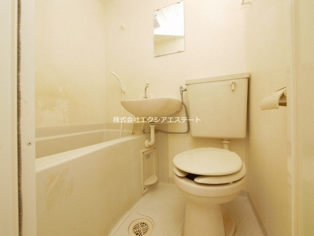 パインリーフ天下茶屋の浴室