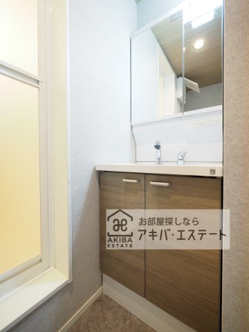 【独立洗面台】 | Grand Villa ROKUCHO