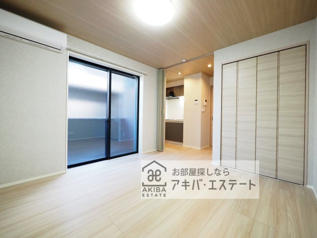 【居間・リビング】 | Grand Villa ROKUCHO | 同一仕様写真