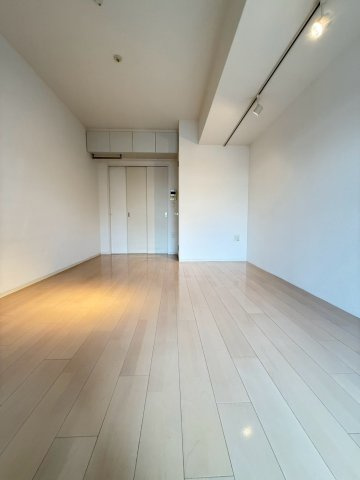 【居間・リビング】 | SERENiTE本町エコート