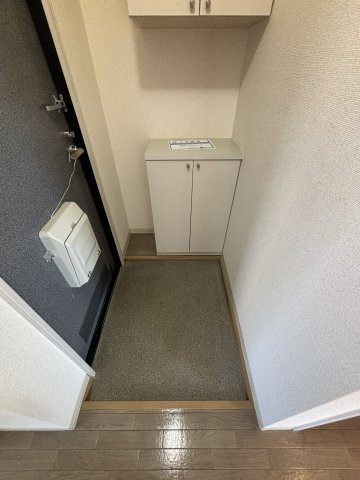 カーサ水堂の玄関