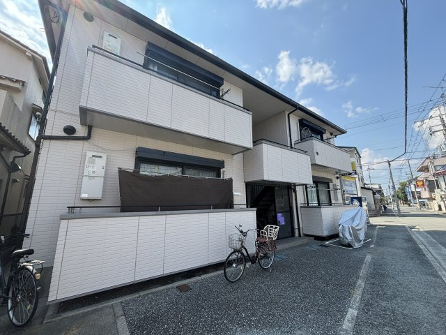 カーサ水堂のエントランス