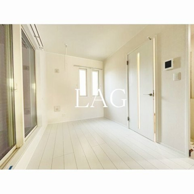 【居間・リビング】 | Ｅｘｃｅｌｅｎｔｅ | 洋室のお部屋です。