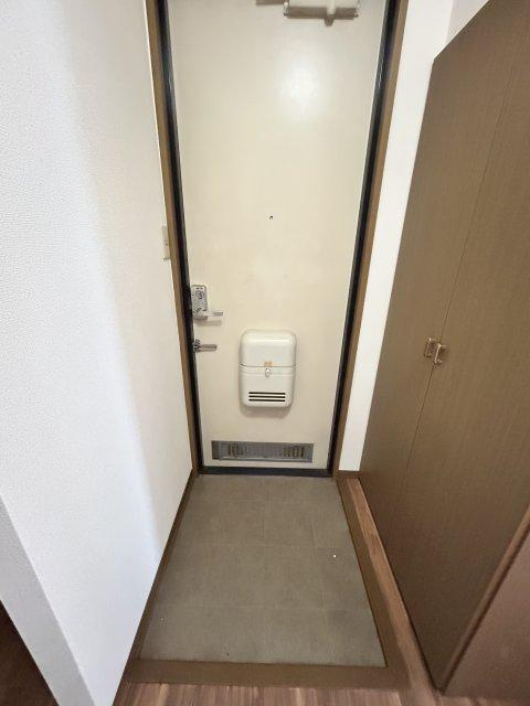 ウエストハイツの玄関