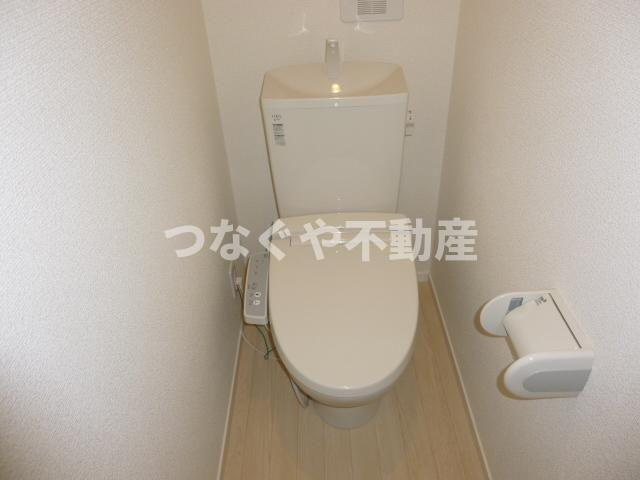シャルールのトイレ|シャルール