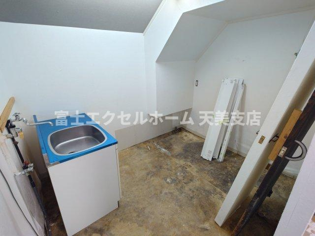  シャンクレール御陵前のその他