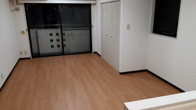 Ｆマンションの居間・リビング