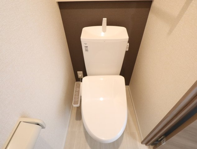 ジーヴォ近見のトイレ|※同タイプの部屋写真です