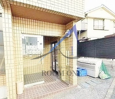 ＬＵＮＡのエントランス|エントランスです。