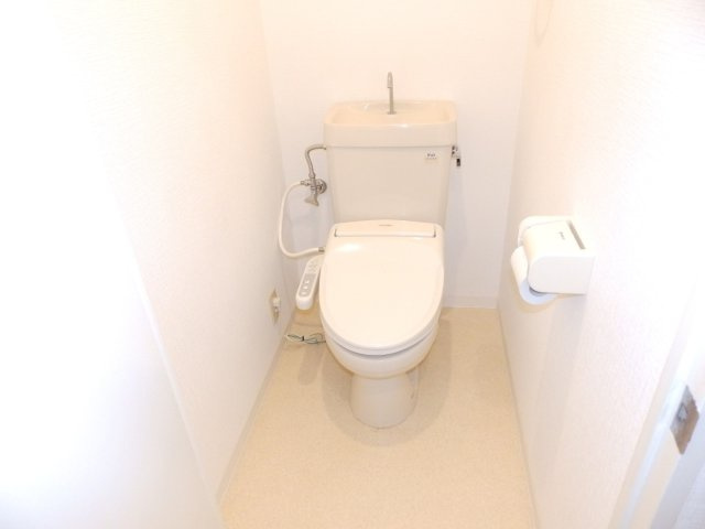 サカエハイツ六甲のトイレ