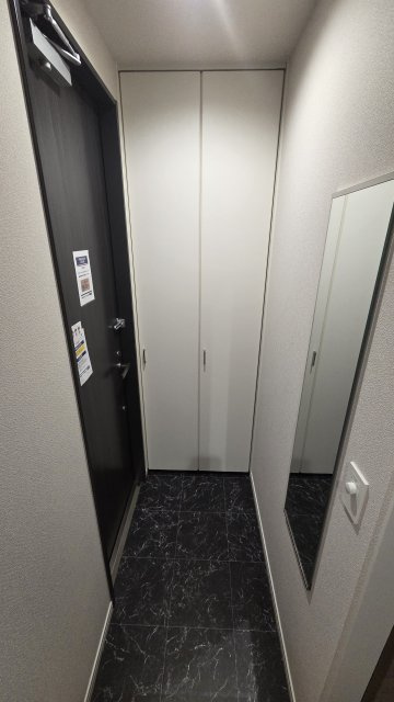 西宮市甲子園浦風町の賃貸マンションの玄関