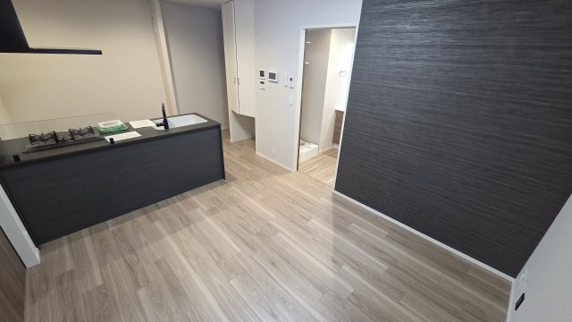 西宮市甲子園浦風町の賃貸マンションの居間・リビング