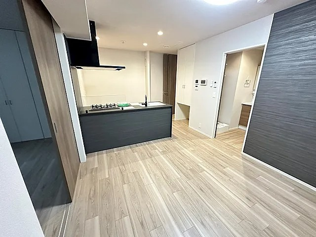 西宮市甲子園浦風町の賃貸マンションの居間・リビング