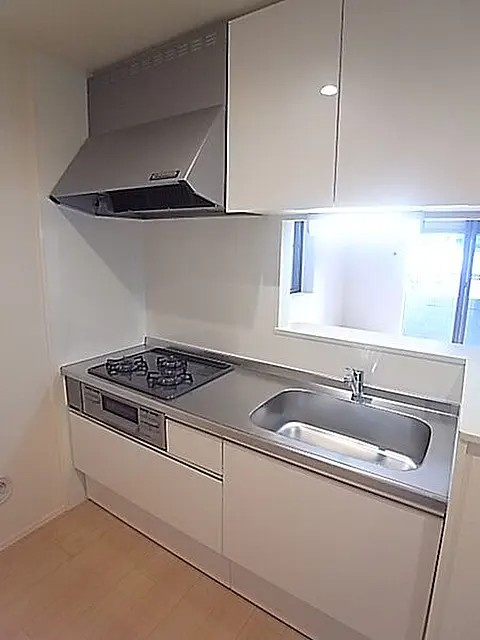 芦屋市岩園町の賃貸マンションのキッチン