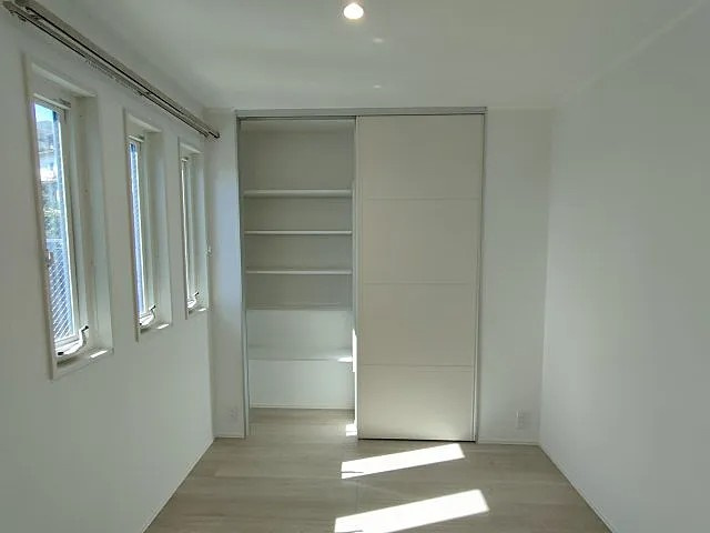 芦屋市東芦屋町のアパートの居間・リビング