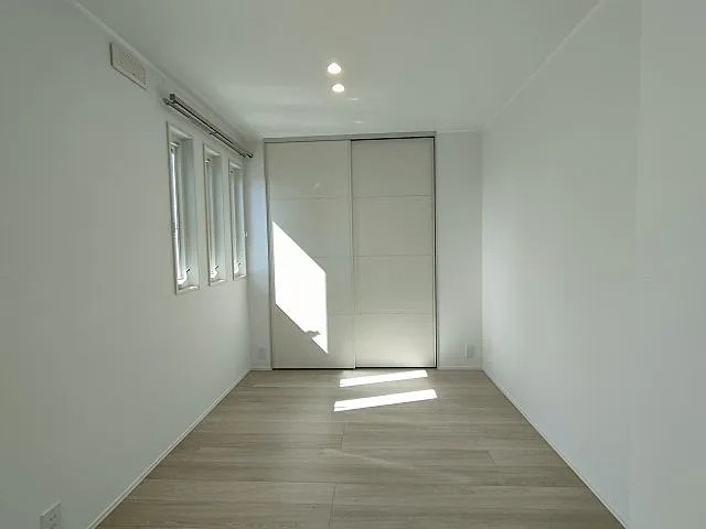芦屋市東芦屋町のアパートの居間・リビング