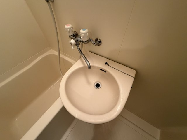 ハッピー塚口の洗面所